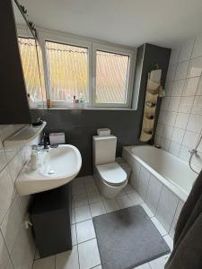 Koupelna v ubytování Gemütliches Zimmer im Pfälzer Land Zimmer Nr 3