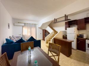 Køkken eller tekøkken på 7301 · Cozy 2BR Townhouse with Private Backyard