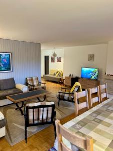 TV a/nebo společenská místnost v ubytování Sorecrans