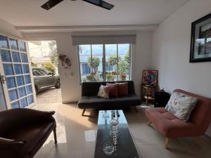 Posezení v ubytování Casa condominio Dubai Flandes