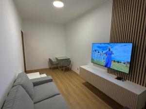 Et tv og/eller underholdning på Apartamento T2 Odivelas remodelado