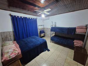 Postel nebo postele na pokoji v ubytování Alojamiento Nobili + 47 fotografií