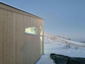 Traditional Cabin With Annex In The Mountains v zimě