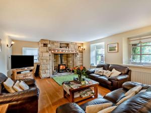 Et tv og/eller underholdning på 4 Bed in Rothbury CN180