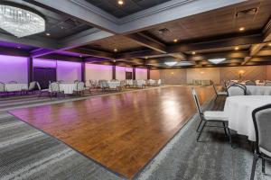 Posezení v ubytování Best Western Hunt's Landing Hotel Matamoras Milford + 42 fotografií