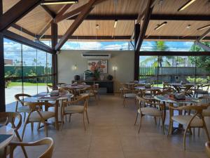 Nhà hàng/khu ăn uống khác tại Malawi Beach Resort - Flat SKY