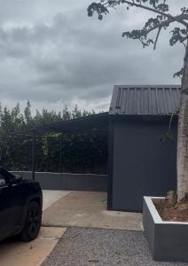 Clădirea în care este situat/ăvila