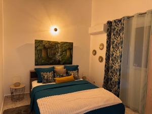 Ένα ή περισσότερα κρεβάτια σε δωμάτιο στο Madikera Resort Beach Near