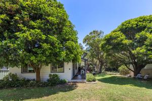 Zahrada ubytování Karingal Beach Cottage Fingal Bay