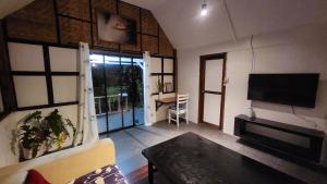 Ảnh trong thư viện ảnh của Molmol Cafe ở Larena