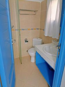 Ένα μπάνιο στο kanabesh hotel