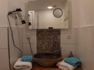 Koupelna v ubytování Holiday home with 2 bedrooms + 36 fotografií