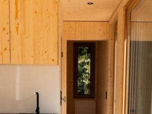 Fotografie z fotogalerie ubytování Holiday home treehouse Weissenhäuser Strand v destinaci Wangels + 29 fotografií