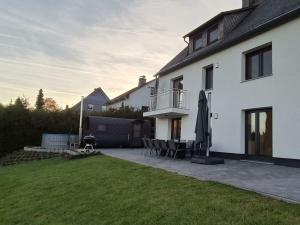 Το κτήριο όπου στεγάζεται  η παραθεριστική κατοικία