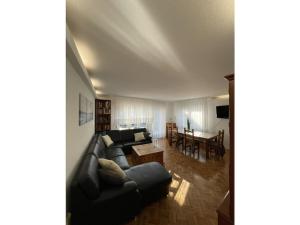 Posezení v ubytování Holiday home with 4 bedrooms