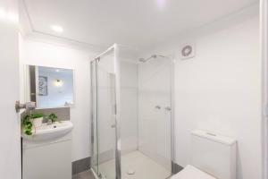 Ένα μπάνιο στο Swansea Cove - Waterfront Escape with Private Jetty +33 φωτογραφίες