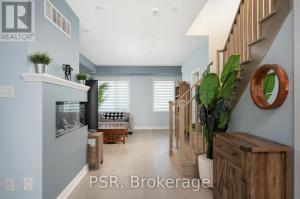 Et tv og/eller underholdning på Sunshine room on Downsview