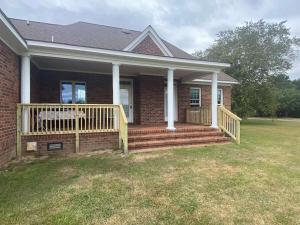 Tòa nhà nơi căn hộ tọa lạc