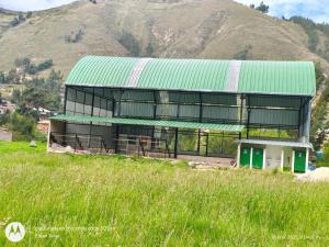 Naturlandskabet i nærheden af campingpladsen