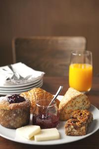 Mad på hotellet eller i nærheden