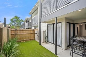 Rõdu või terrass majutusasutuses Beacon Central