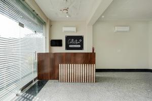 Μια τηλεόραση ή/και κέντρο ψυχαγωγίας στο Super Collection O Kesar Crossway Jaipur Formerly Laxmi Palace