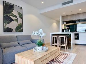 Kuchyň nebo kuchyňský kout v ubytování Skyline Poetry - Premium Stay on the Star BNE