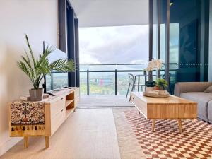 Posezení v ubytování Skyline Poetry - Premium Stay on the Star BNE