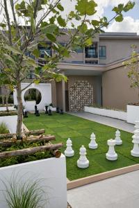 Zahrada ubytování The Proud Karon Beach Phuket Trademark Collection By Wyndham