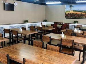 Restaurace v ubytování GreenTree Alliance Hotel Qinghuangdao Wanda Plaza