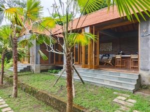 Κήπος έξω από το Private Pool Villa in Balian River Hideaway