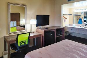 Μια τηλεόραση ή/και κέντρο ψυχαγωγίας στο Econo Lodge Flagstaff East I-40