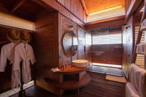 Ένα μπάνιο στο Cabo Serai +22 φωτογραφίες