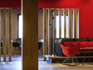 Posezení v ubytování ibis Hotel Brussels Airport