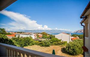 Naturlandskabet i nærheden af feriehuset + 5 billeder