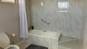 Et badeværelse på Hope Winds - by ZenBreak + 13 billeder