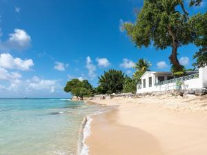 Příroda nedaleko prázdninového domu + 4 fotografie