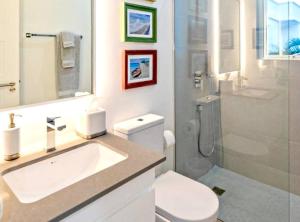 Et badeværelse på Villa Ferraj - by ZenBreak