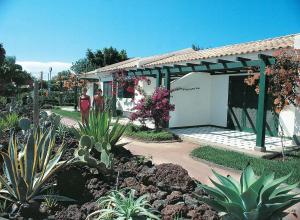 Gallery image of Bungalows Campo Golf in Maspalomas
