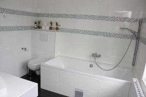 Vannituba majutusasutuses Luxury Suites Arendshof