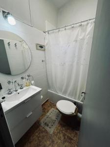 Koupelna v ubytování Hospedaje Davolio