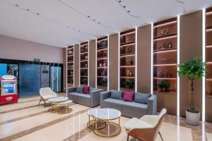 Posezení v ubytování Lavande Hotel Tianjin Youyi Road Xiaobailou 5th Avnue