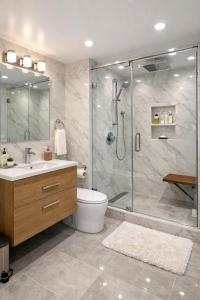 Koupelna v ubytování Khatai Aura Hotel