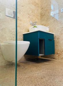 Phòng tắm tại The Bourg- Premium 4BHK Villa with Private Pool