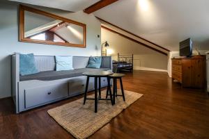 Χώρος καθιστικού στο Guesthouse Trajbar Team