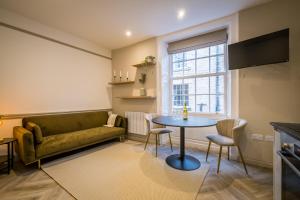 Køkken eller tekøkken på Sun Street Retreats