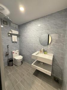 Et badeværelse på Thanh Thanh Hotel and Restaurant Da Lat