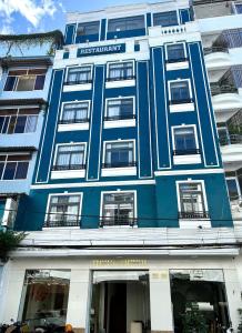 Bygningen som hotellet ligger i