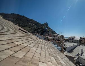 a view from the roof of a building at La Torretta dei Merli Studio with Unique Views in Vernazza
