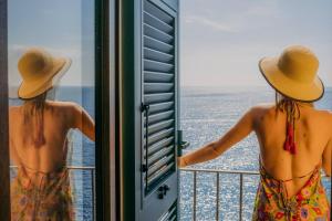 Cảnh biển hoặc tầm nhìn ra biển từ căn hộ +45 ảnh